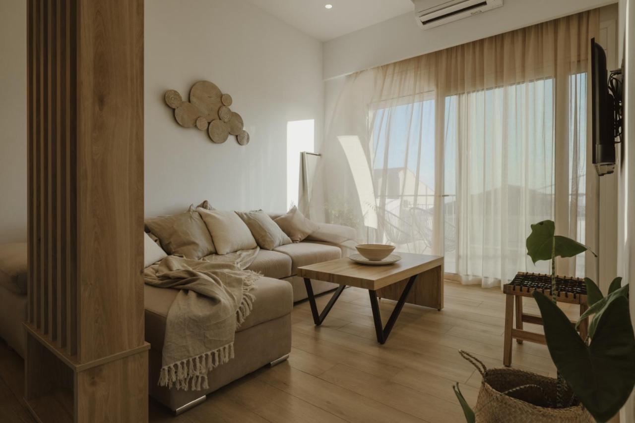 Casa Costa Suites คานาลี ภายนอก รูปภาพ