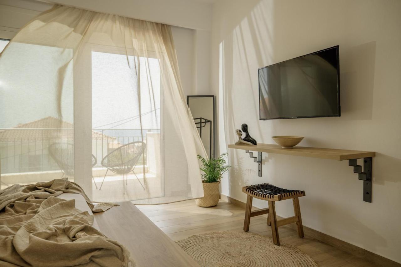 Casa Costa Suites คานาลี ภายนอก รูปภาพ