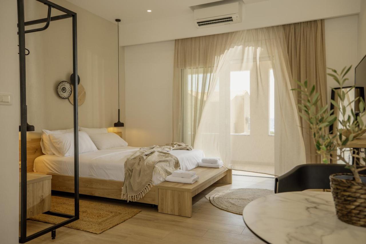 Casa Costa Suites คานาลี ภายนอก รูปภาพ