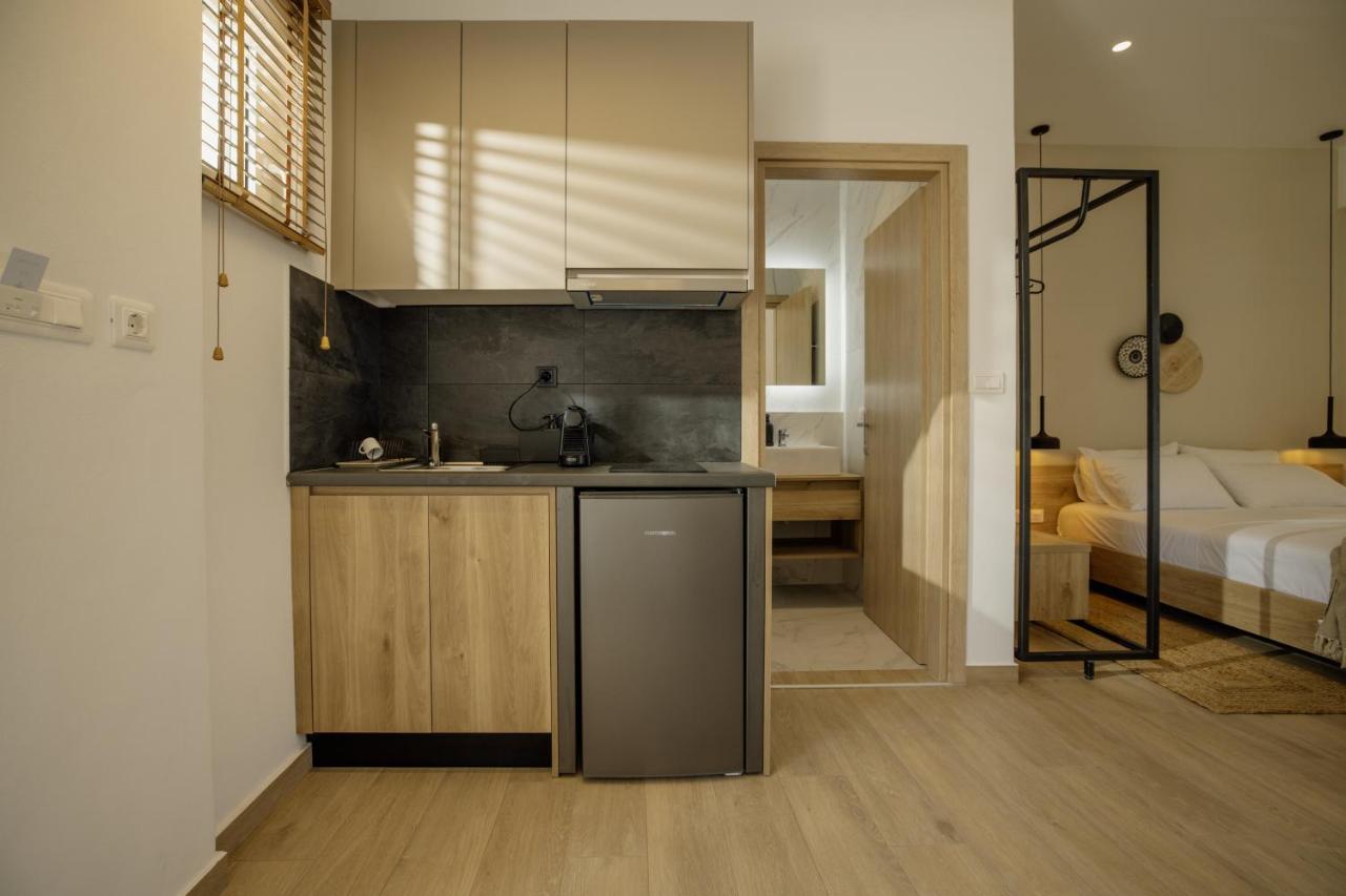 Casa Costa Suites คานาลี ภายนอก รูปภาพ