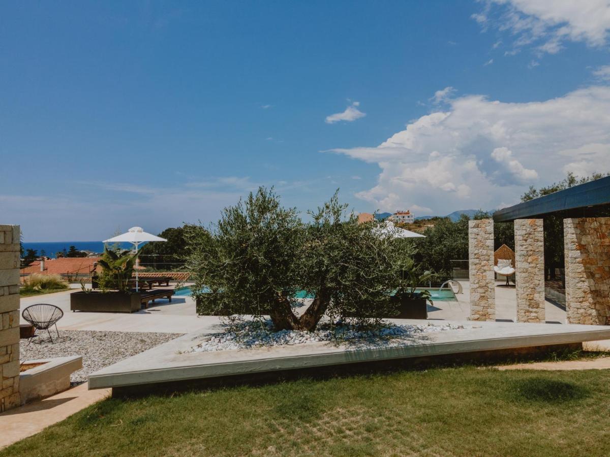 Casa Costa Suites คานาลี ภายนอก รูปภาพ